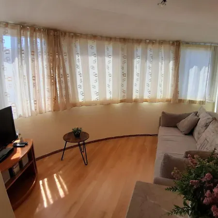 Sweet Dora Apartment *
